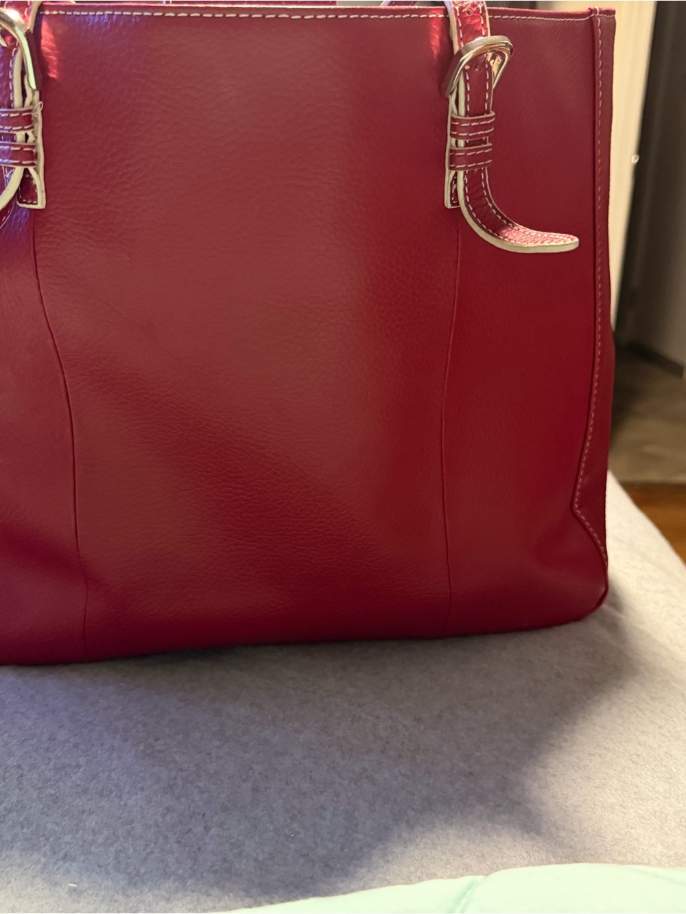 Tannery West Red Leather Tote with Contrast Stitching - Picture 3 of 6